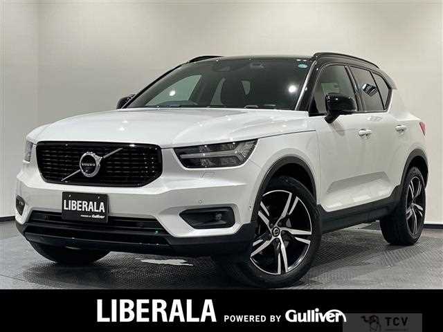 2021 Volvo XC40