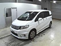 2015 Honda Freed Spike
