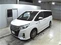 2016 Toyota Noah