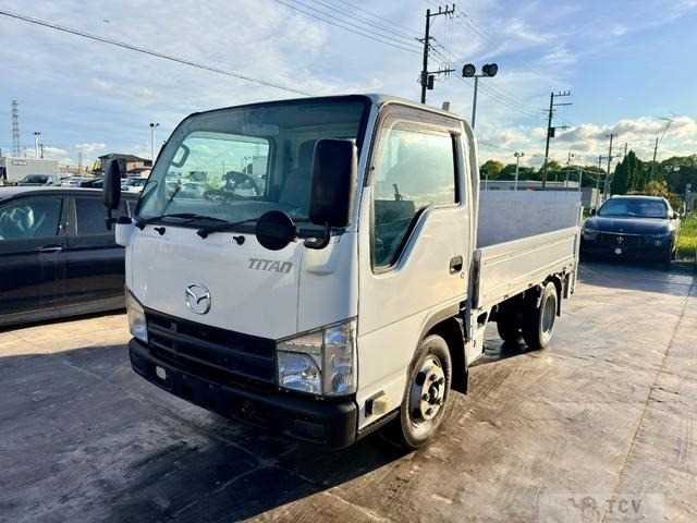 2013 Mazda Titan