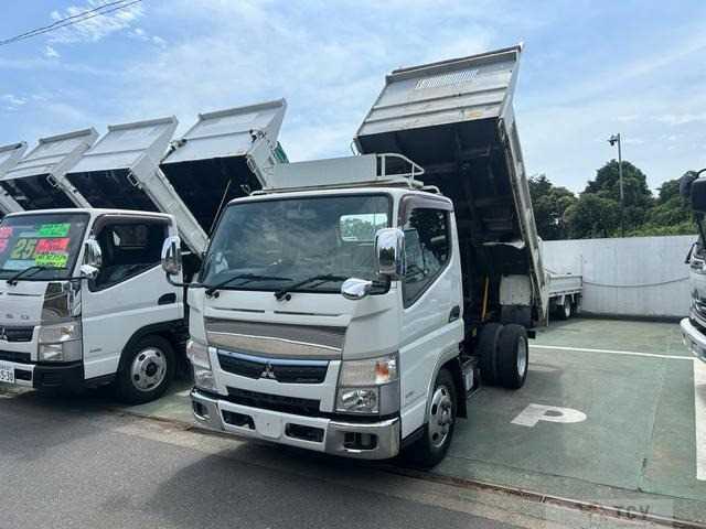 2017 Mitsubishi Canter