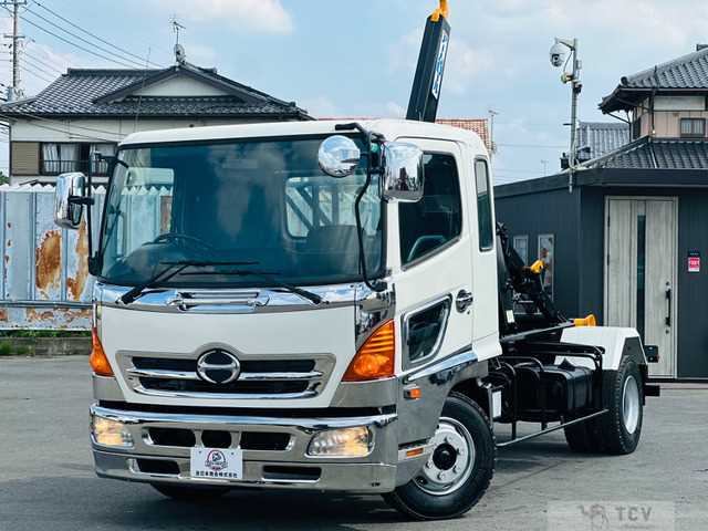 2004 Hino Hino Others