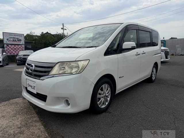 2012 Nissan Serena