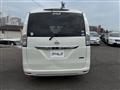 2012 Nissan Serena