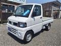 2006 Nissan Clipper Truck