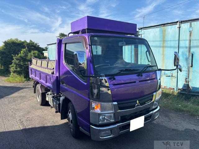2015 Mitsubishi Canter
