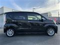 2016 Daihatsu Move Custom