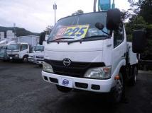 2012 Hino Dutro
