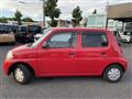 2009 Daihatsu Esse