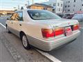 2000 Toyota Crown