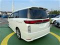 2013 Nissan Elgrand