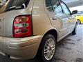 2001 Nissan March