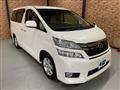 2013 Toyota Vellfire