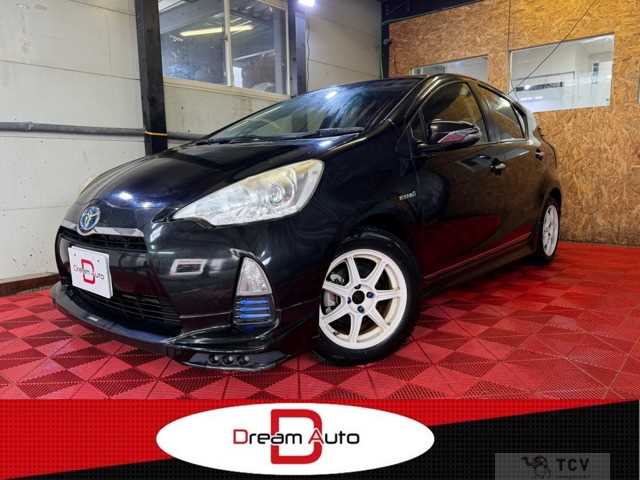 2012 Toyota AQUA