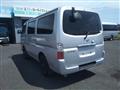 2009 Nissan Caravan Van