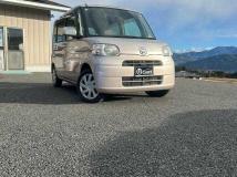 2011 Daihatsu Tanto