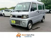 2010 Nissan Clipper Van