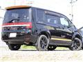 2017 Mitsubishi Delica D5