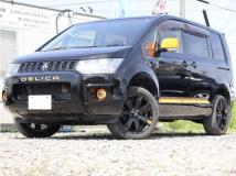 2017 Mitsubishi Delica D5