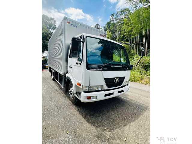 2005 Nissan Nissan Others
