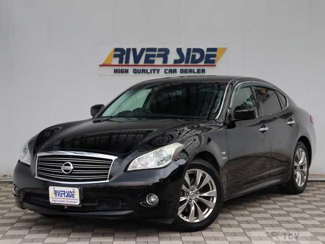 2012 Nissan Fuga
