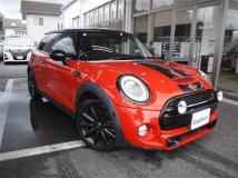 2018 BMW MINI