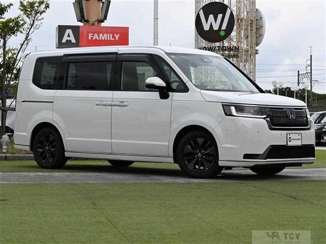 2025 Honda Step WGN