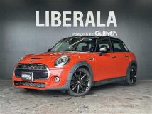2021 BMW MINI
