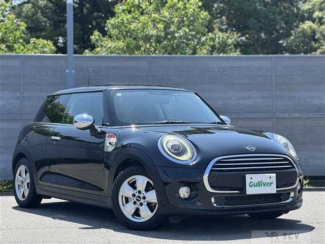 2020 BMW MINI