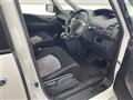2011 Nissan Serena