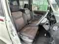 2010 Nissan ROOX