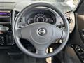 2010 Nissan ROOX