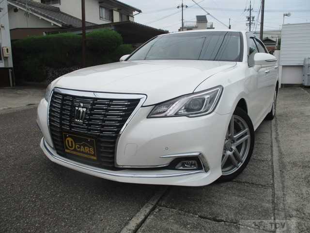 2016 Toyota Crown