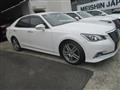 2016 Toyota Crown