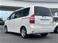 2013 Toyota Noah