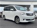 2013 Toyota Noah