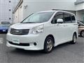 2013 Toyota Noah