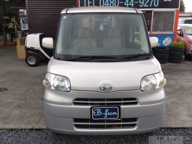 2009 Daihatsu Tanto