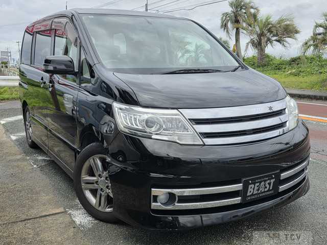 2009 Nissan Serena
