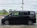 2009 Nissan Serena