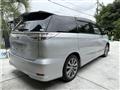 2013 Toyota Estima