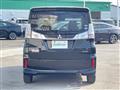 2019 Mitsubishi Delica D2