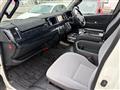 2015 Toyota Hiace Commuter