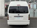 2015 Toyota Hiace Commuter