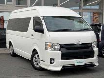 2015 Toyota Hiace Commuter