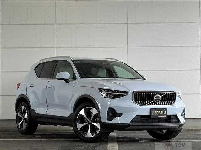 2024 Volvo XC40