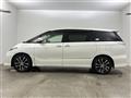 2016 Toyota Estima