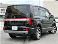 2021 Mitsubishi Delica D5