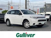 2013 Mitsubishi OUTLANDER PHEV