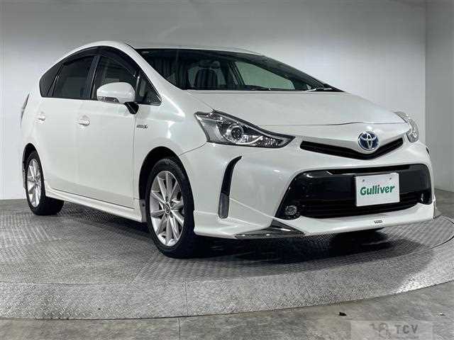 2015 Toyota PRIUS α